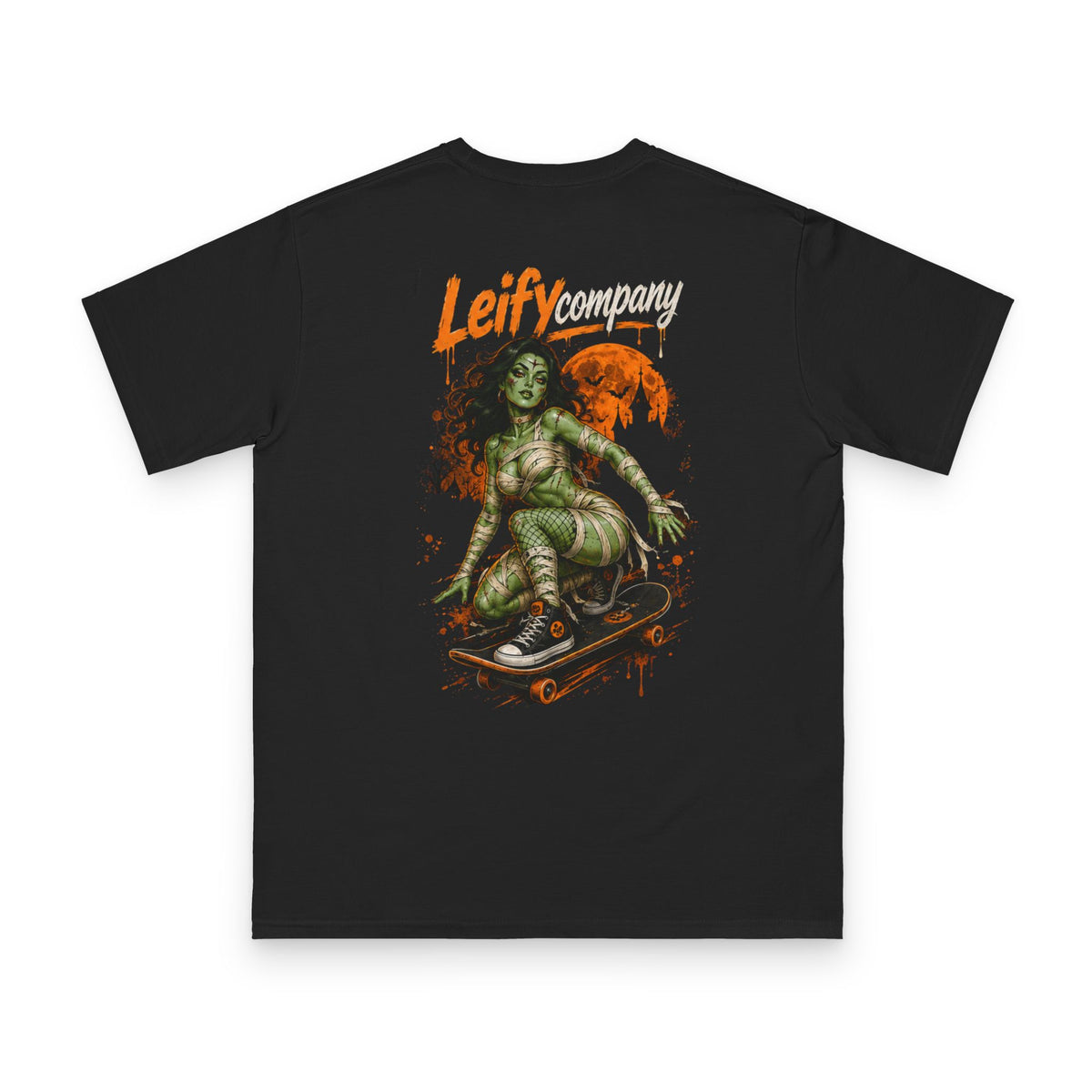 Modelini Halloweeni Tee by LEIFY